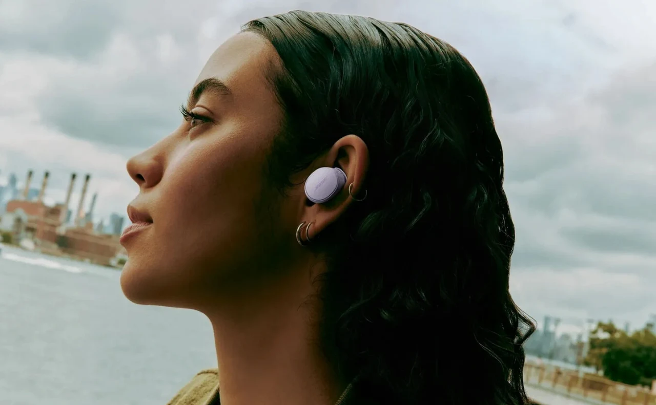 Girl wearing Bose QuietComfort Earbuds